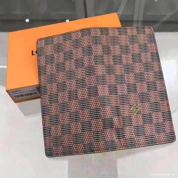 Official Brother Sam 19B570110 Bags LV 1013
